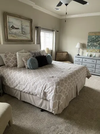 3 bdr & 3.5 baths condo off S. Lamar and minutes from The Square and Ole Miss!