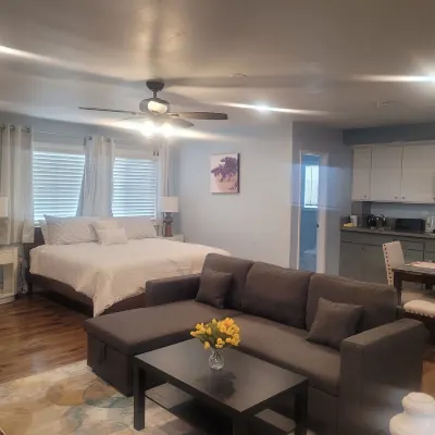 STUDIO COMFORT Hotels near Adventure City