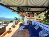 Great 2 Bedroom Apartment with wonderful views, Swimming Pool and Jacuzzi