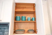 ♥ Historic Studio Minutes to Salem+Beaches Old Town Marblehead Private Parking ♥