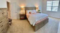 New, clean, and spacious 3 br/3 .5 ba Oxford condo!