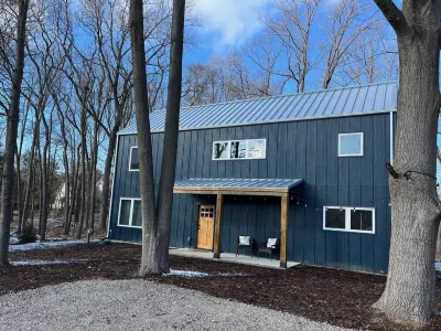 Escape to Michiana--Entire home in Michigan City!