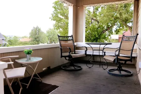 ⁂Near Downtown⁑Arcade Games⁑CoveredPorch⁑Foosball⁂