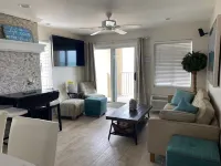 Joshua2 on the Boardwalk with Spacious 3 Bedrooms, 2 Bths, Kitchen & Indoor Pool