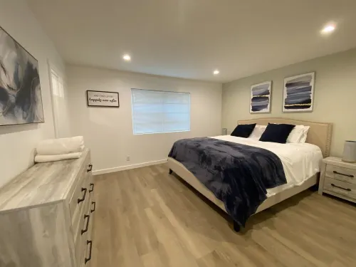 Luxury 2022 fully remodeled in Calabasas Hotels in Calabasas