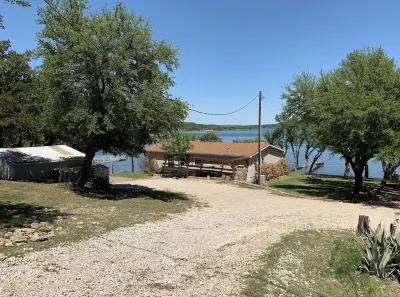 Peace on Possum Kingdom Lake- WATERFRONT with a large deck to escape and relax