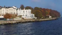 Apartment with stunning sea views directly above the beach promenade - Sea View