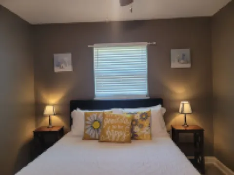 Great Gulf Breeze Getaway Near Pensacola Beach Hotels in Gulf Breeze