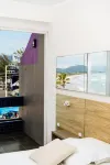 Cris Hotel