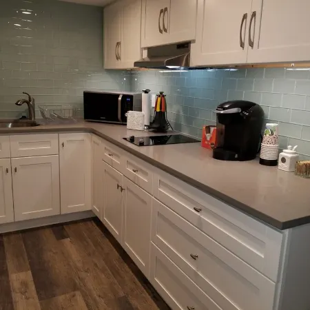 NEW Modern Apartment Near Boston & Harvard Square.