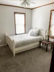 Cozy Home-Close to Lake & Centrally Located! Hotels in Fairmont