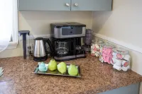 Dearborn Heights Luxury Stay - Close to DTW airport, Dearborn, Downtown Detroit