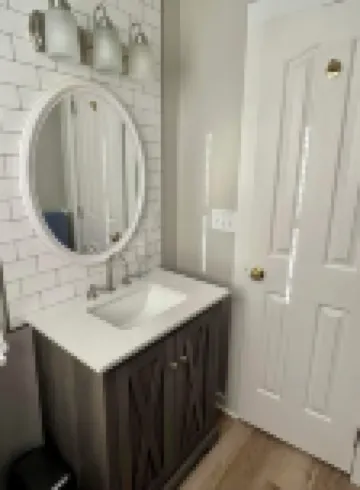 Cape Cod Style on Grand Lake - Romantic Honeymoon Cottage w/ Hot tub #11