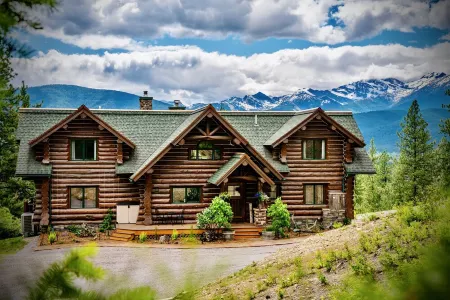 Montana Haven - A Peaceful Mountain Retreat