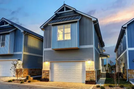 VISTA LINDA - Heated Pool/Spa, Golf, Paddle-boards, Gameroom,  Boat/JetSki Slips