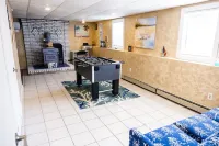 Spacious Family-Friendly Private Home. Beach Decor. BBQ Grill. Fire-Pit.