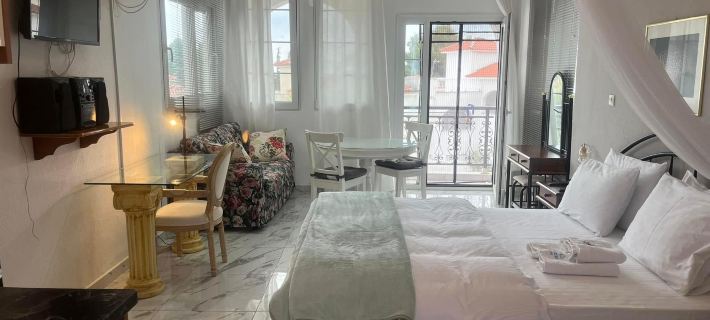 Villa Askamnia and Suites Hotels in Sithonia
