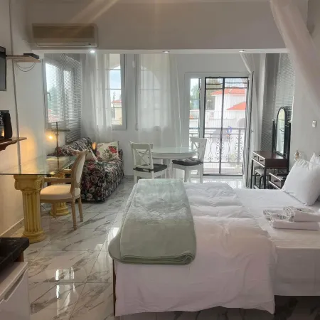 Villa Askamnia and Suites Hotels in Sithonia