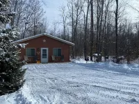 Sxs, Utvs and All! Access to Tuscobia Tr! Private Cottage! Dogs! Hotels in Sawyer County