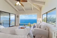Tranquil Ocean View Cottage: Your Idyllic Escape at Waipio Valley, Big Island HI