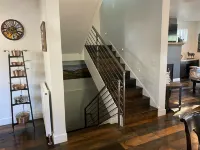 Reduced rates: Our chic home sleeps 9, has hot tub and 3rd floor balcony