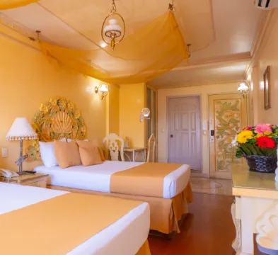 Villa las Margaritas Plaza Cristal