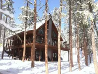 ShadyPines Cabin In The Black Hills w/Hot Tub & Centrally Located to Attractions