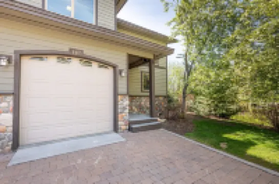 Hiking, Fishing, Biking, Skiing all within the valley 30 min from Jackson Hole