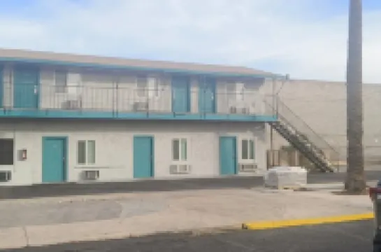 モーテル 7 バイ OYO ニア フェニックス エアポート