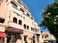 Colonna Palace Hotel Mediterraneo Hôtels à : Pittulongu