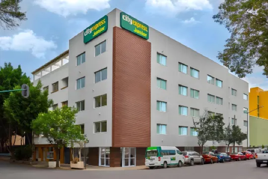 City Express Junior by Marriott Ciudad de México Sullivan