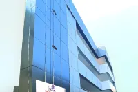 K11 Express - Opp Express Avenue