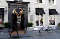 Bliss Boutique Hotel Hotels near Grote Markt