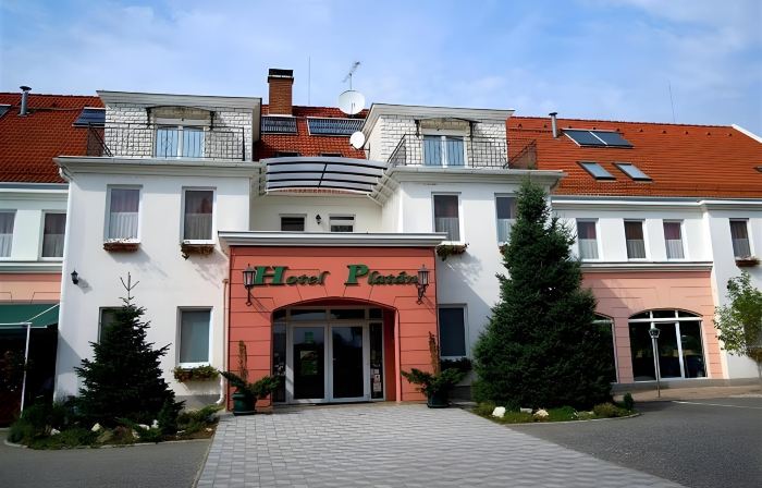 Platan Hotel