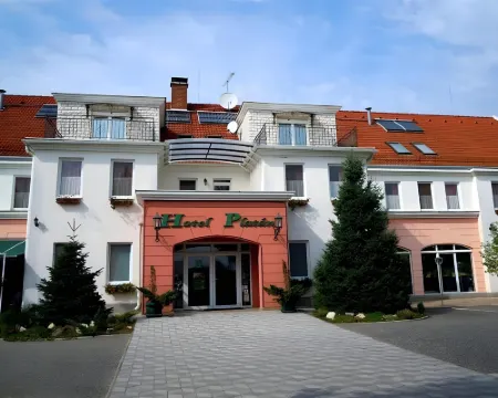 Platan Hotel Hotels in Debrecen