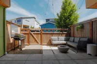 Haven at Greenbridge: Near SEA Airport & Downtown Seattle Hotels in White Center