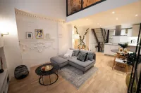 Triplex at the heart of the Christmas market