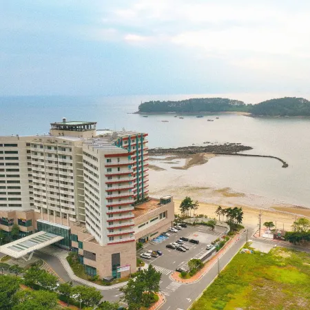 Beache Palace