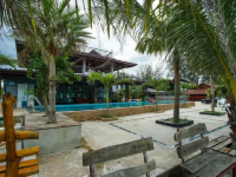 บ้านชายทะเล วีระดา โรงแรมในอำเภอ ไชยา