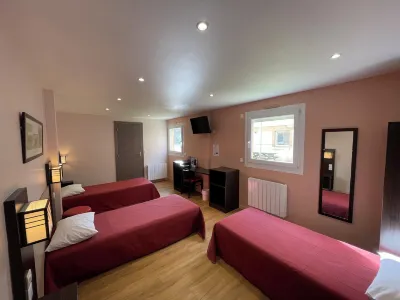 Brit Hotel Essentiel Saint-Quentin Hôtels à proximité de : Auchan Hypermarché St-Quentin