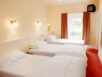 The Trout Inn - Homestays