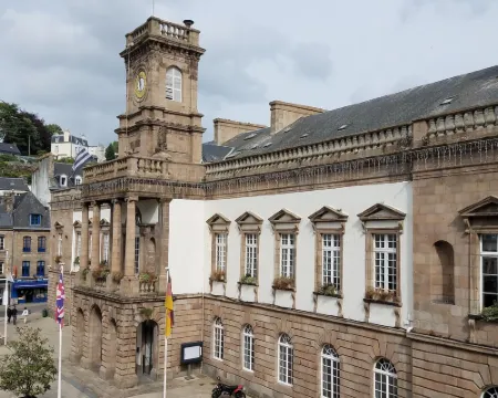 Appart'Hotel de la Mairie Hotels in Morlaix