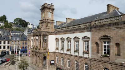 Appart'Hôtel de La Mairie Hôtels à : Saint-Thégonnec
