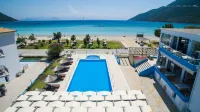 Surf Hotel - Beach