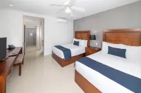 Hotel Suites México Plaza León Campestre Hotel dekat Torre Celsus
