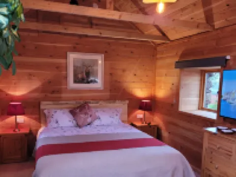 Sound of Durnamuck Hotels in Garve