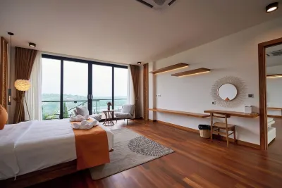 The Pine Mansion Các khách sạn ở Sen Monorom