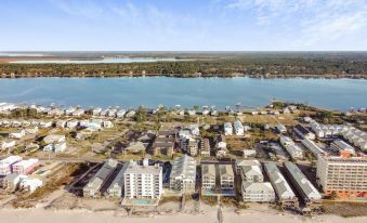 Sundial A2 by Vacation Homes Collection