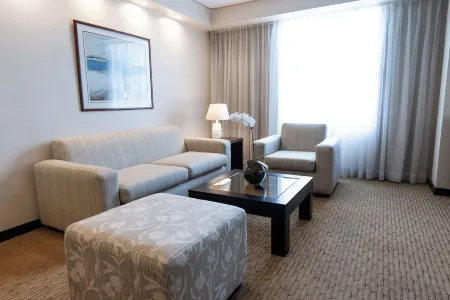 Eurobuilding Hotel & Suites Caracas Отели рядом с достопримечательностью «Edificio Humboldt»