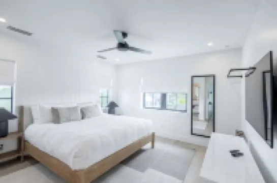 บ้านแกรนด์นิวแคชไลท์ พร้อมสระว่ายน้ำส่วนตัว